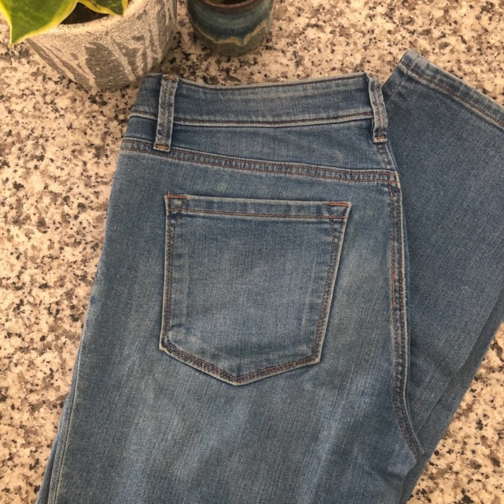 LOFT light was jeans sz 6, 27 in inseam
